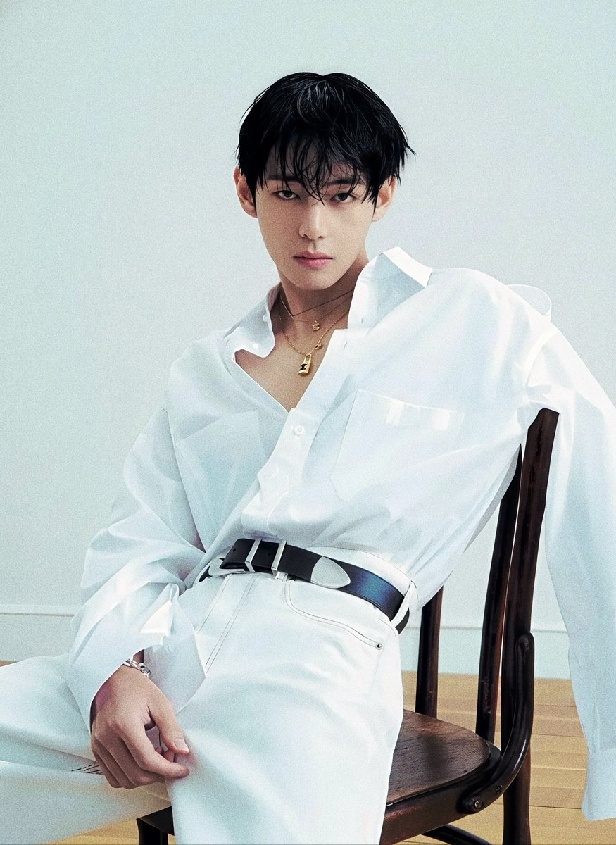 【テテ】 この写真だけ見た人は彼が今年の初め86kgあったなんて想像付かないん