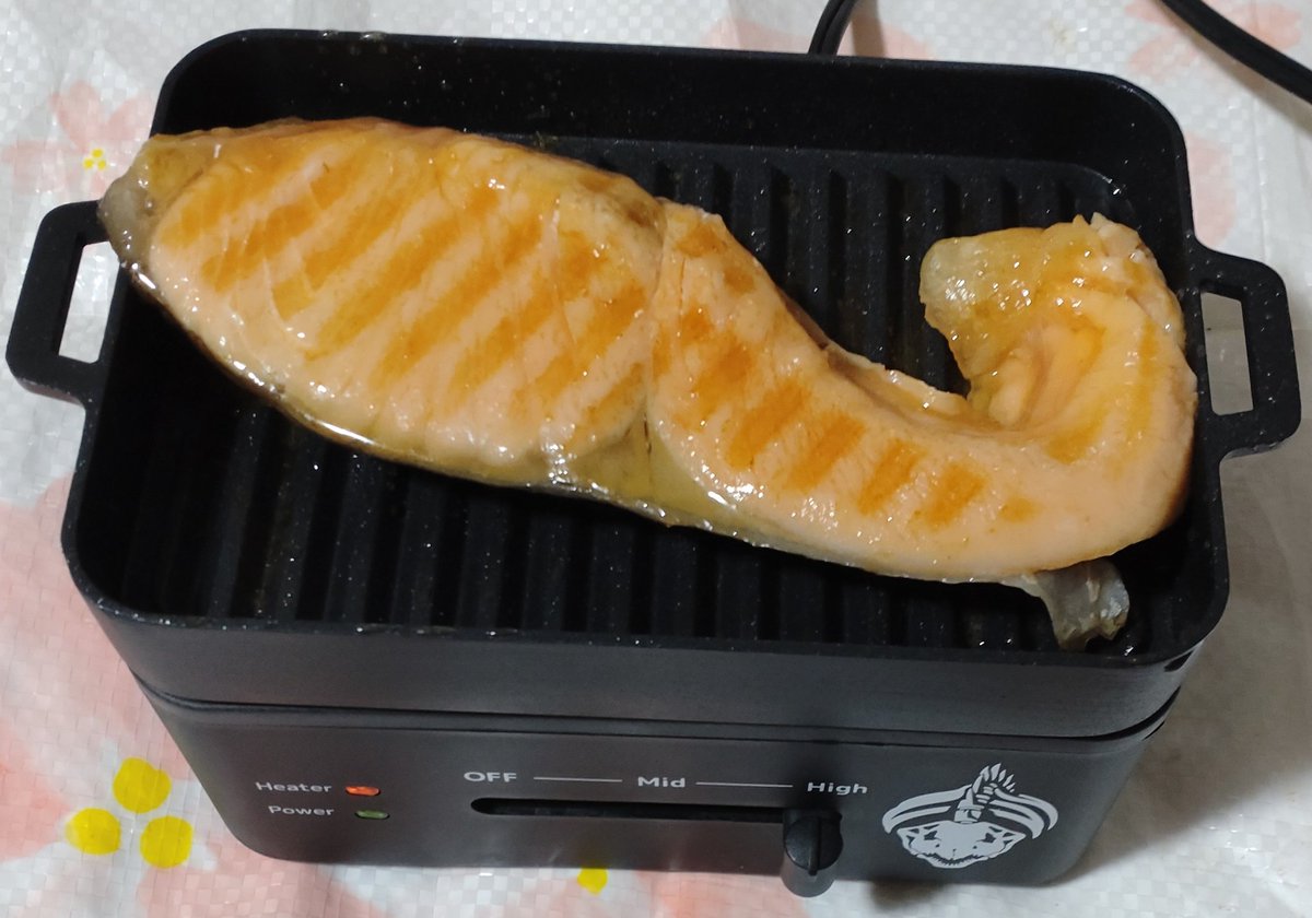 クリスマスにはシャケを食え！ サンコー株式会社のシャケ専用グリルで