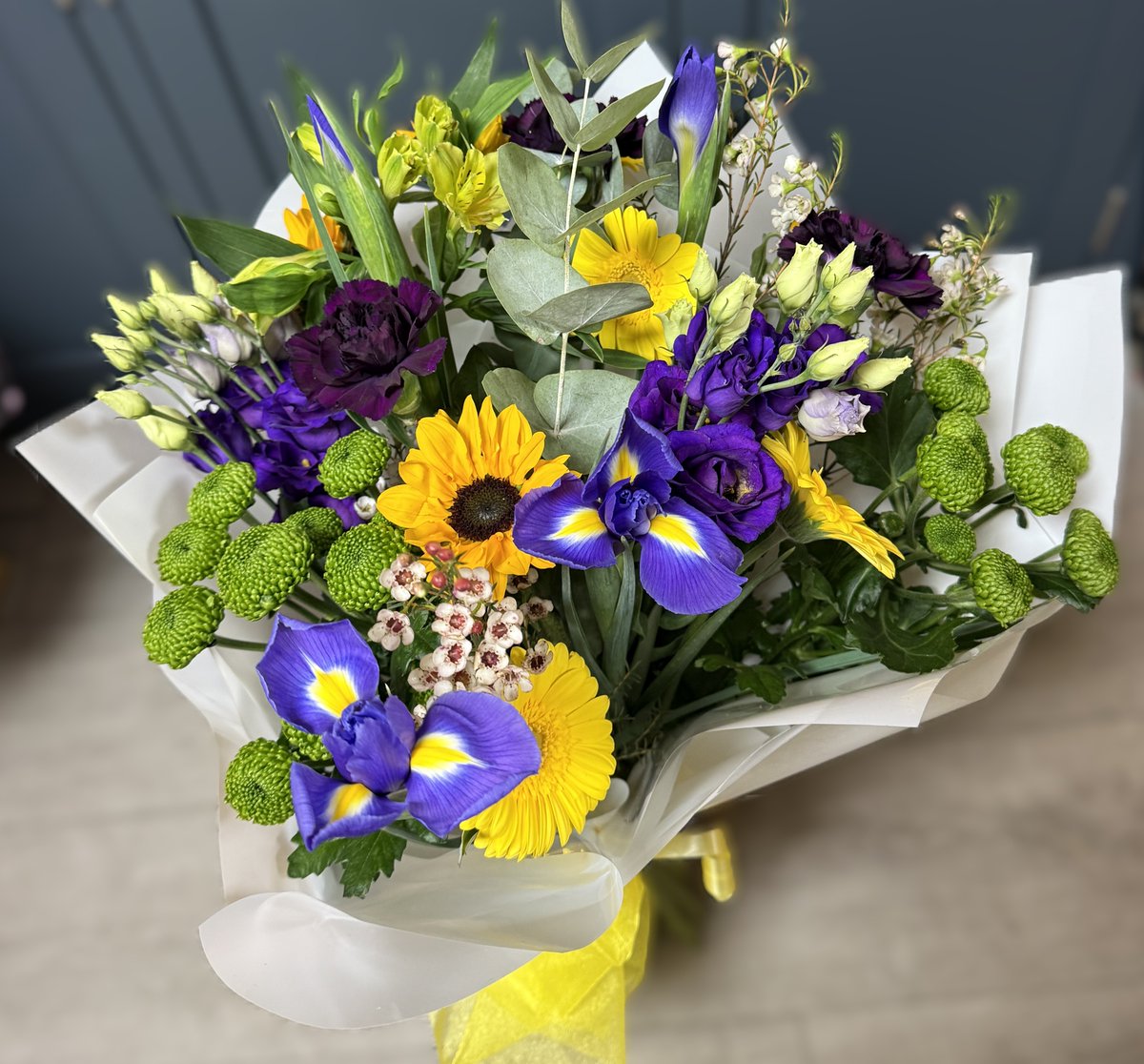 Flowers by Moonstones (@FarehamFlorist) / Posts / X