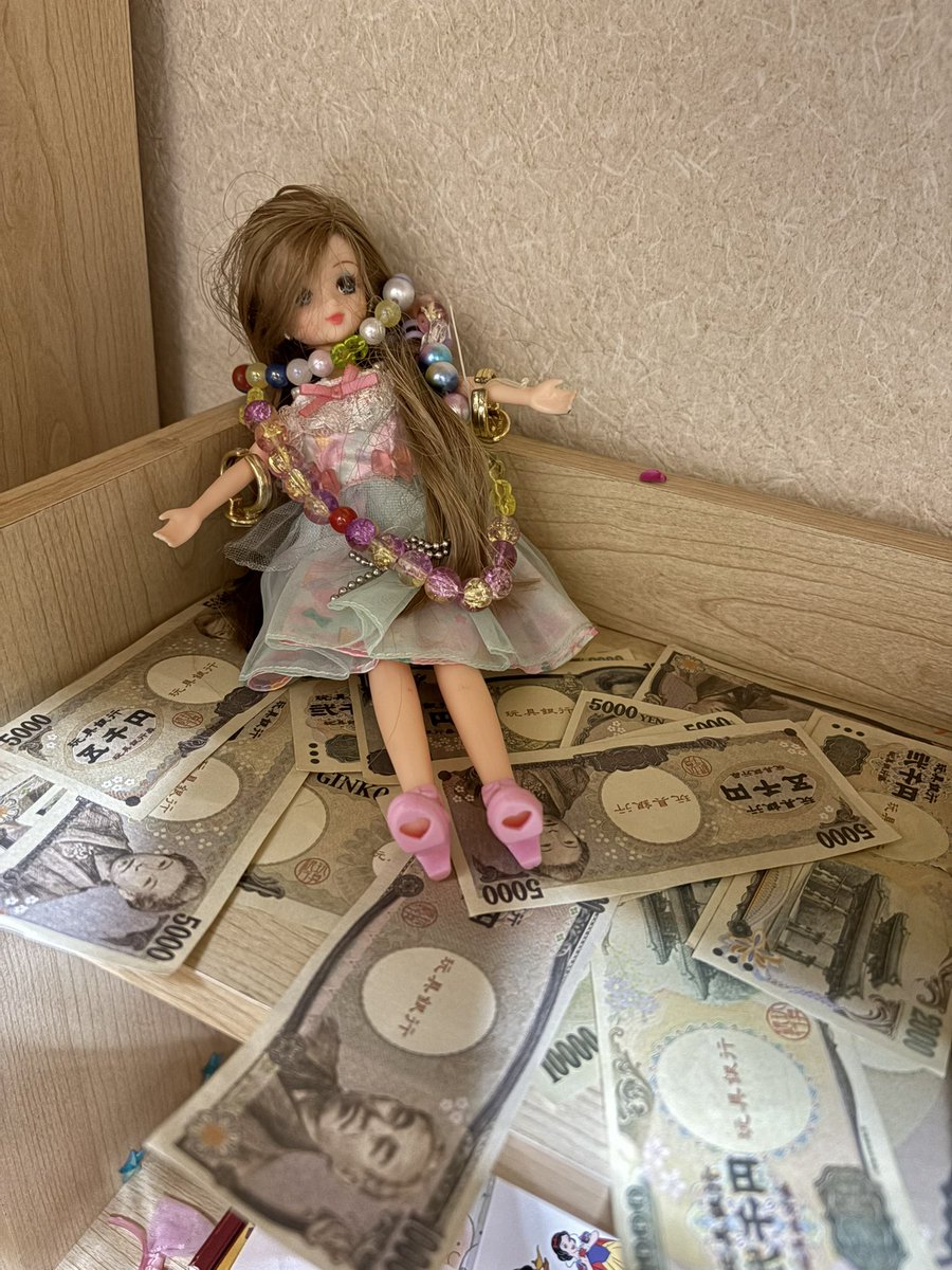 wakerika's tweet photo. 趣味の悪い遊びしてる😱 https://t.co/7ZCzmhkYUY