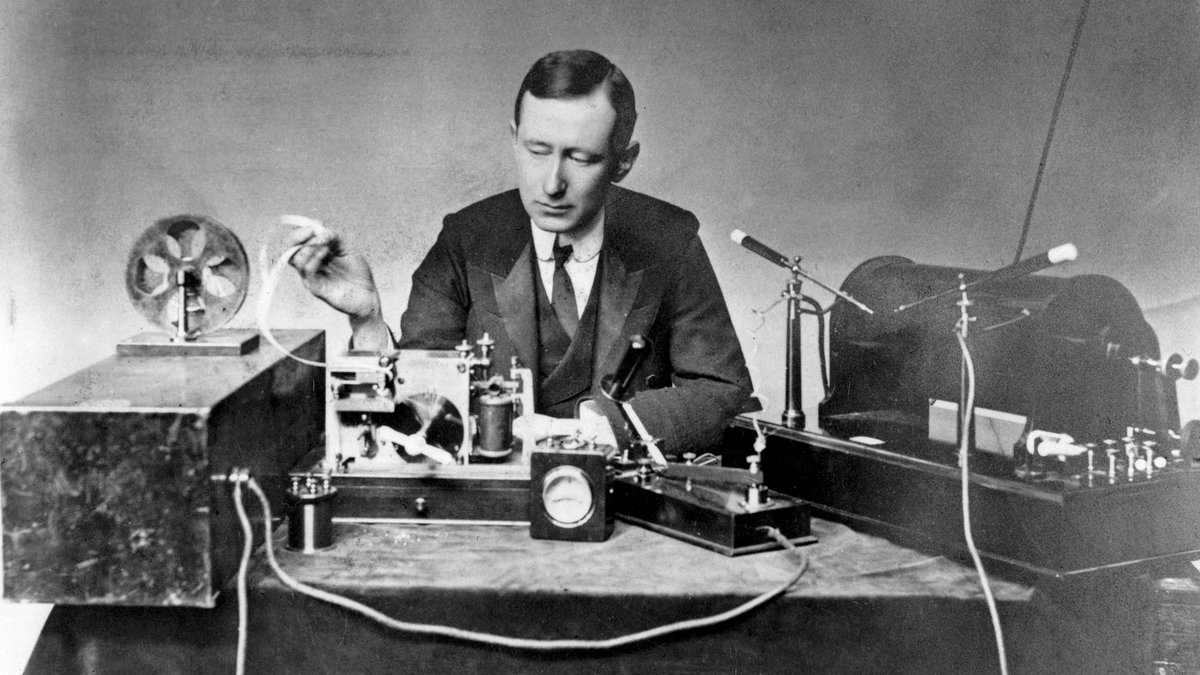 PopBase's tweet image. 119 years ago today, the first radio broadcast to a general audience took place.