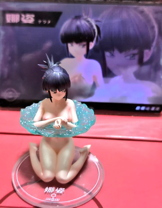 ポケスペのドスケベナツメフィギュアを並べてゆくぅ(⌒,_ゝ⌒)