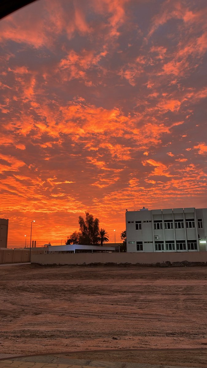 (( صنع الله الذي اتقن كل شيء ))

سبحان الله 🤍
#صباح_الخيرᅠ #صباح_الأشياء_المُشرقة #تصويري