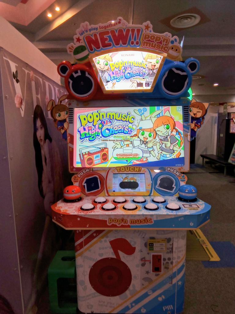 アミューズメントからのお知らせです📢 12/23より新筐体 “pop'n music