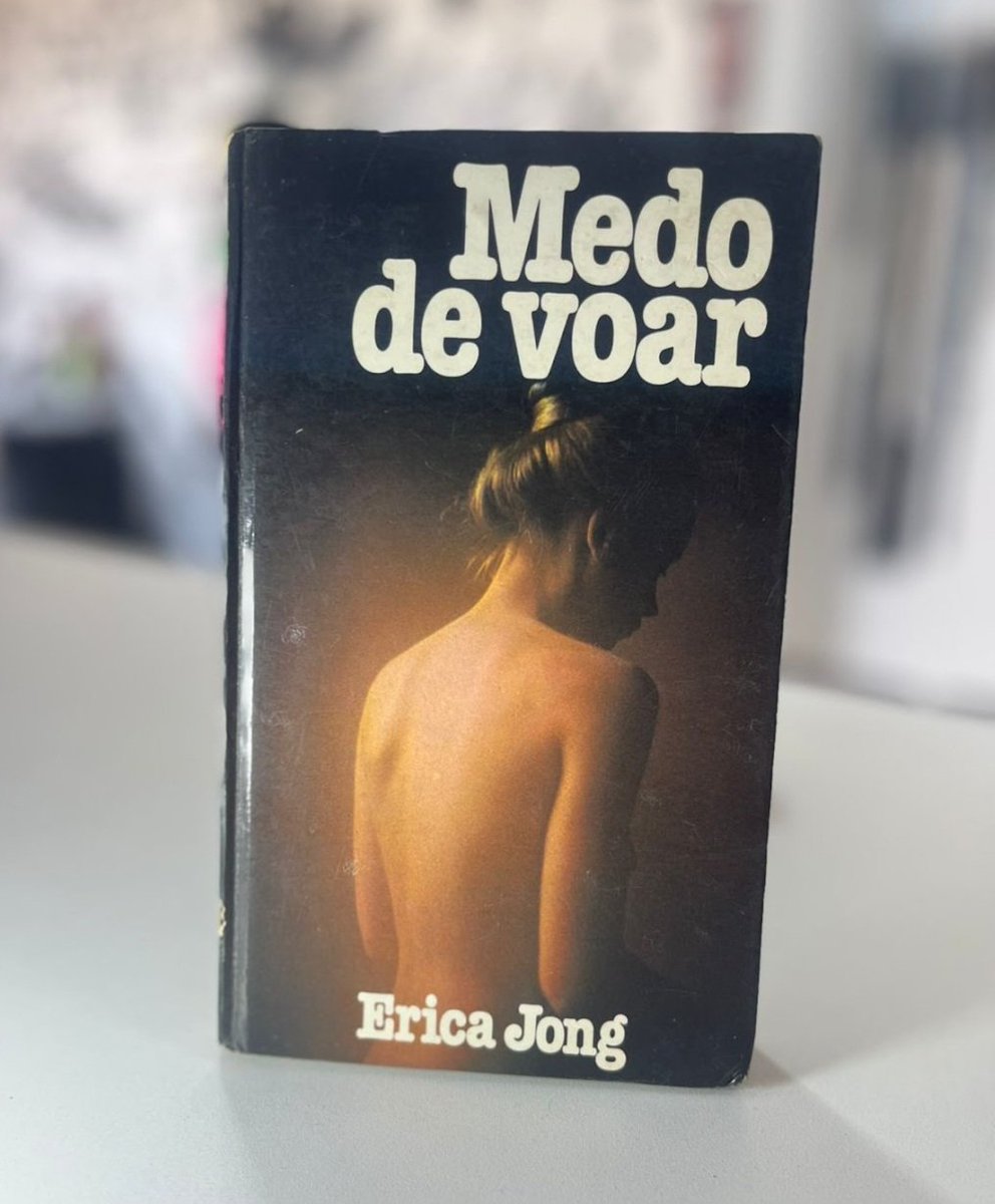 rangelxavier's tweet photo. https://t.co/Rd6hHmuaQi

Romance certo.

#romance #sebo #livros #mulher https://t.co/zMXxUIO6Nm