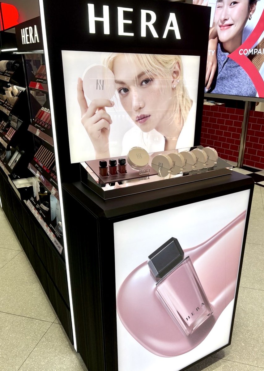 's tweet image. HERA ฉลองเปิดสาขาใหม่🎉 พร้อมให้ชาวบางนามาสัมผัสลุค Seoul Beauty และทดลองเมคอัพครบชุดได้แล้วที่ Beautrium Mega Bangna ชั้น 1

🖤 พลาดไม่ได้กับโปรโมชั่นและของขวัญพิเศษสำหรับที่นี่เท่านั้น ที่สาว ๆ HERA ห้ามพลาด!💄

✨20 ออเดอร์แรกเมื่อช้อป HERA ใดก็ได้ รับของขวัญไซส์จริงเพิ่มอีก 1