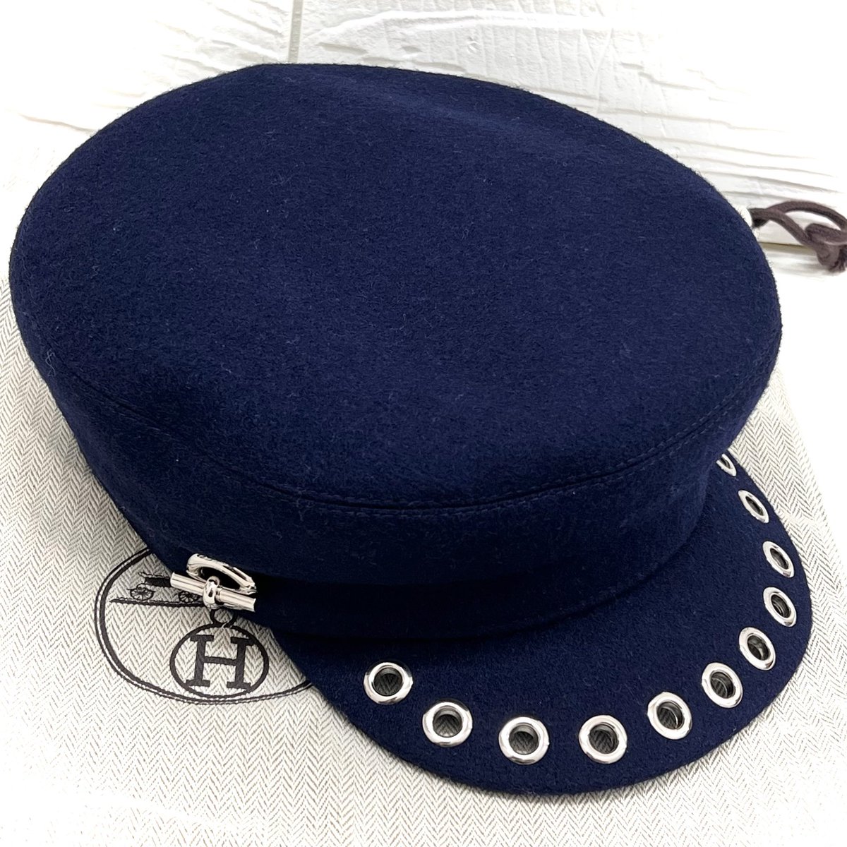 先日のお買取品紹介です🐴 エルメス ヴォーバンセーラー キャスケット