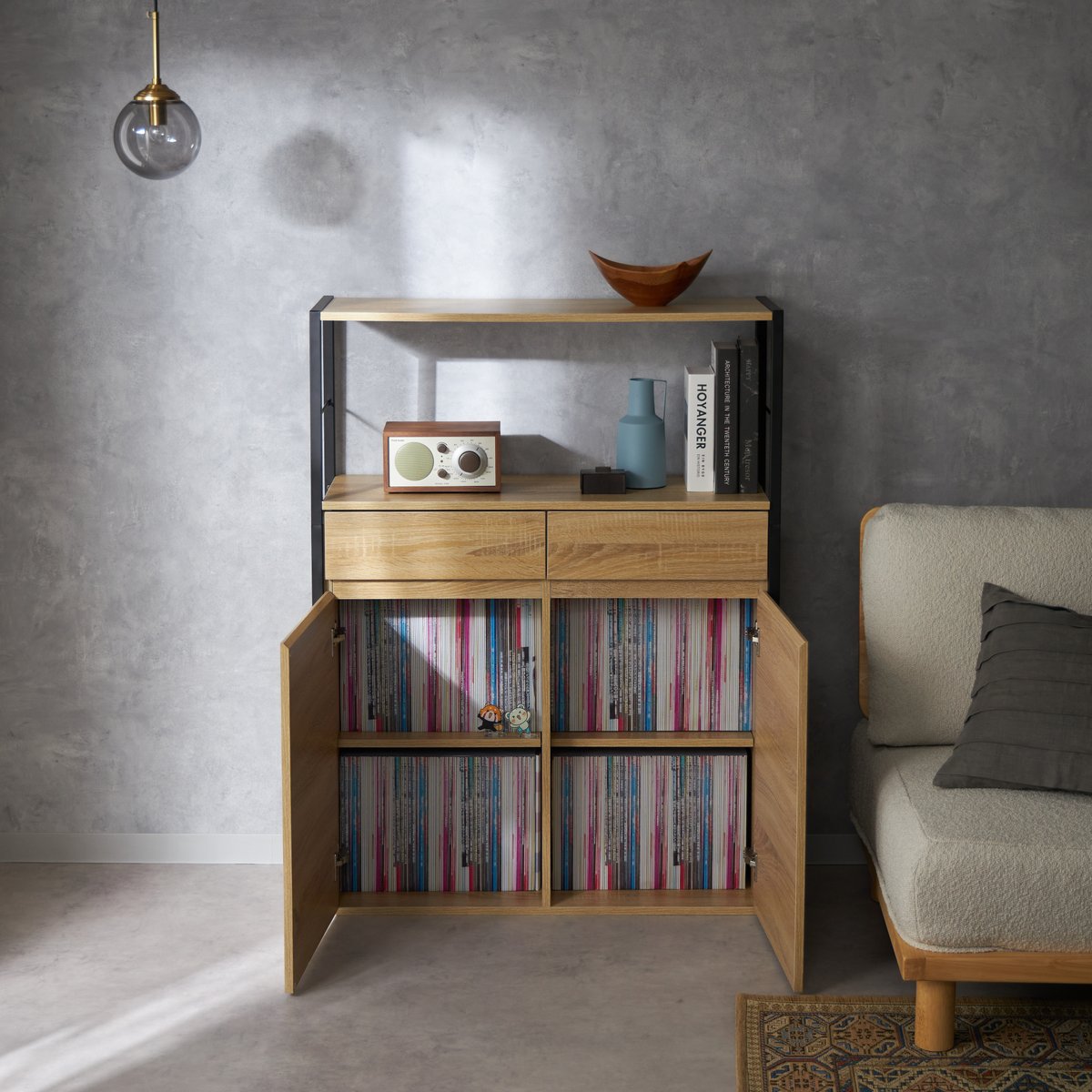 nissen's tweet image. 「薄い本がしっかり入って、こだわりのインテリアに擬態できて、隠し部屋もある本棚をつくる」という企画を水面下でひっそり進行させていました。
2026年のどこかでご紹介できそうです。