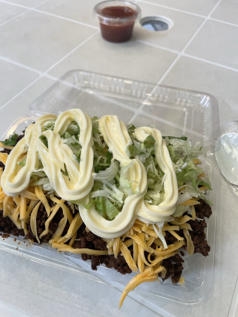 個人的に那覇で1番美味しいタコライス。
もう20数年食べてる。