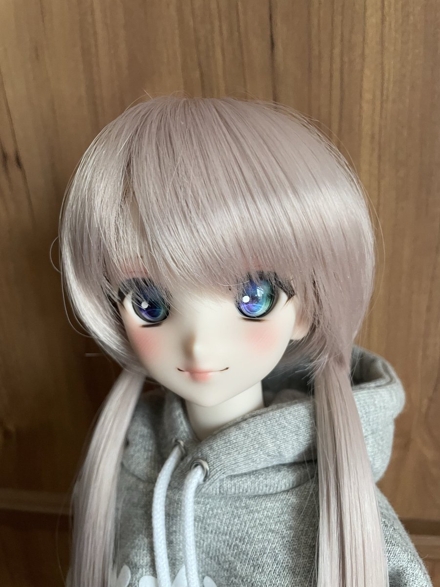 ふみのアイはシャニアイさんのグラデアイにしてたんだけど…
どうしても視線が合わない気がしてて…