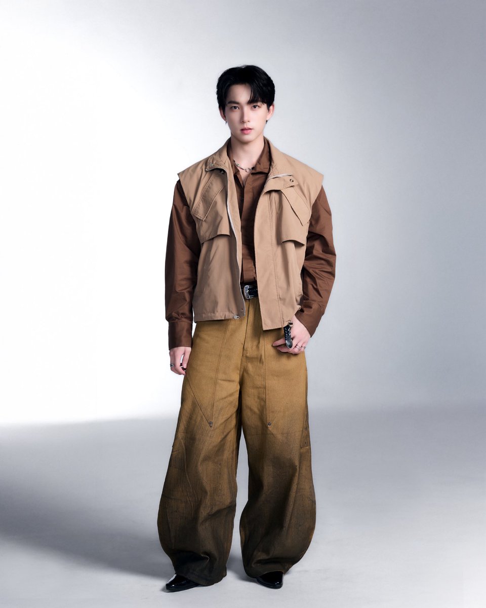 CHANGEARTIST_'s tweet photo. กาฟิวส์ พันธุ์ธัช กันคำ        
Garfield Pantach Kankham

IG : garfinpkk
X : @garfinpkk
TIKTOK : garfinpkk
WEIBO : garfinpkk

#ChangeArtist https://t.co/OhBg9GTRy5