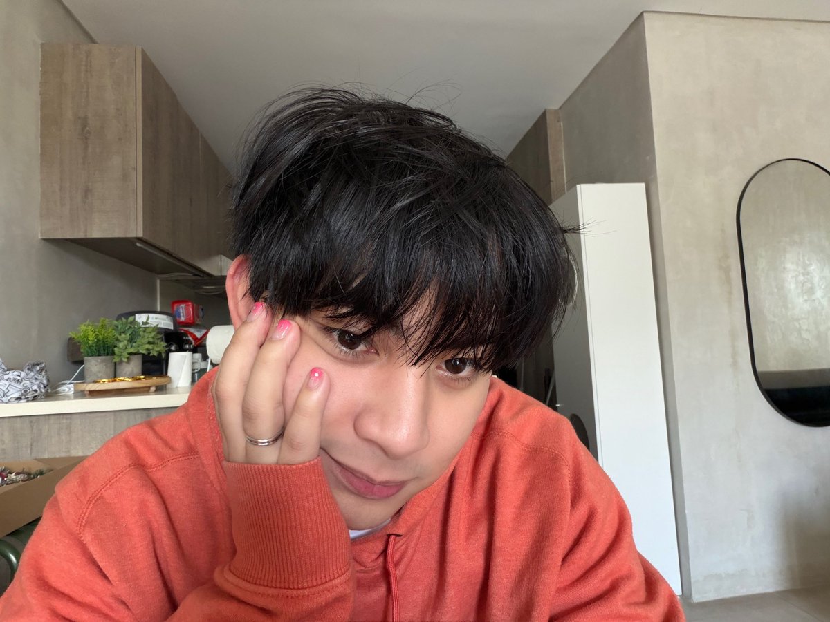 christmas morning muta 

⠀⠀⢀⡀⠀⠀⠀⠀⠀⠀⠀⠀⠀⣀⠀⠀⠀⠀⠀⠀⠀⠀⠀⠀⠀⠀⠀
⠀⠀⢸⡇⣠⡀⠀⠀⠀⠀⠀⣤⣠⡿⠀⠀⠀⠀⠀⠀⠀⠀⠀⠀⠀⠀⠀
⠀⠀⣀⣻⡏⠀⢀⡤⢲⣒⡤⠨⡿⣃⡀⠀⢀⣀⣶⣀⡀⠀⠀⠀⠀⠀⠀
⠀⣀⣈⠉⠚⢶⠎⢀⣼⣿⣷⠔⠉⣉⣀⠀⠀⡹⡿⢯⠀⠀⠀⠀⠀⠀⠀
⠀⢳⡉⠘⡳⠛⠋⠉⠉⠙⠛⠳⡉⠀⢰⠃