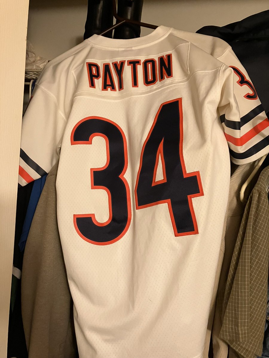 BrianJ.80 tweet media