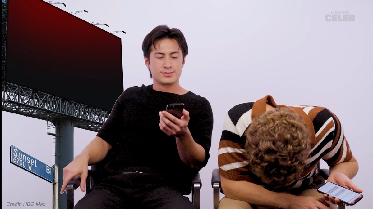 vamplores's tweet image. connor’s reaction to the unhinged shit hudson says is fucking sending me