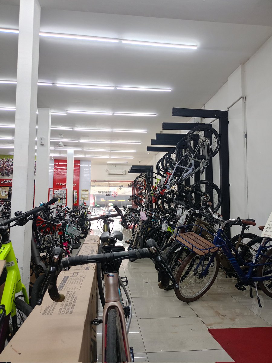 Maaf buka telat, masih ada keperluan 🙏🏽