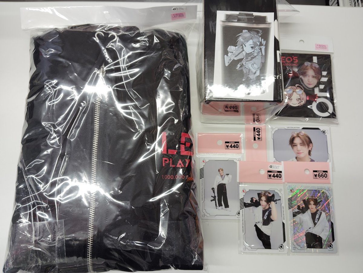 入荷情報】 Hey! Say! JUMP #山田涼介 さん 「LEOの遊び場100万人記念