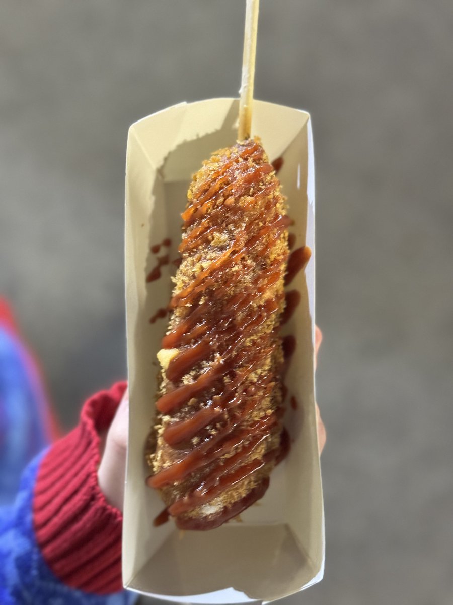 ehnveee's tweet image. Get off the computer and experience life. there is no more joy to be found on the internet, it was all extracted years ago.