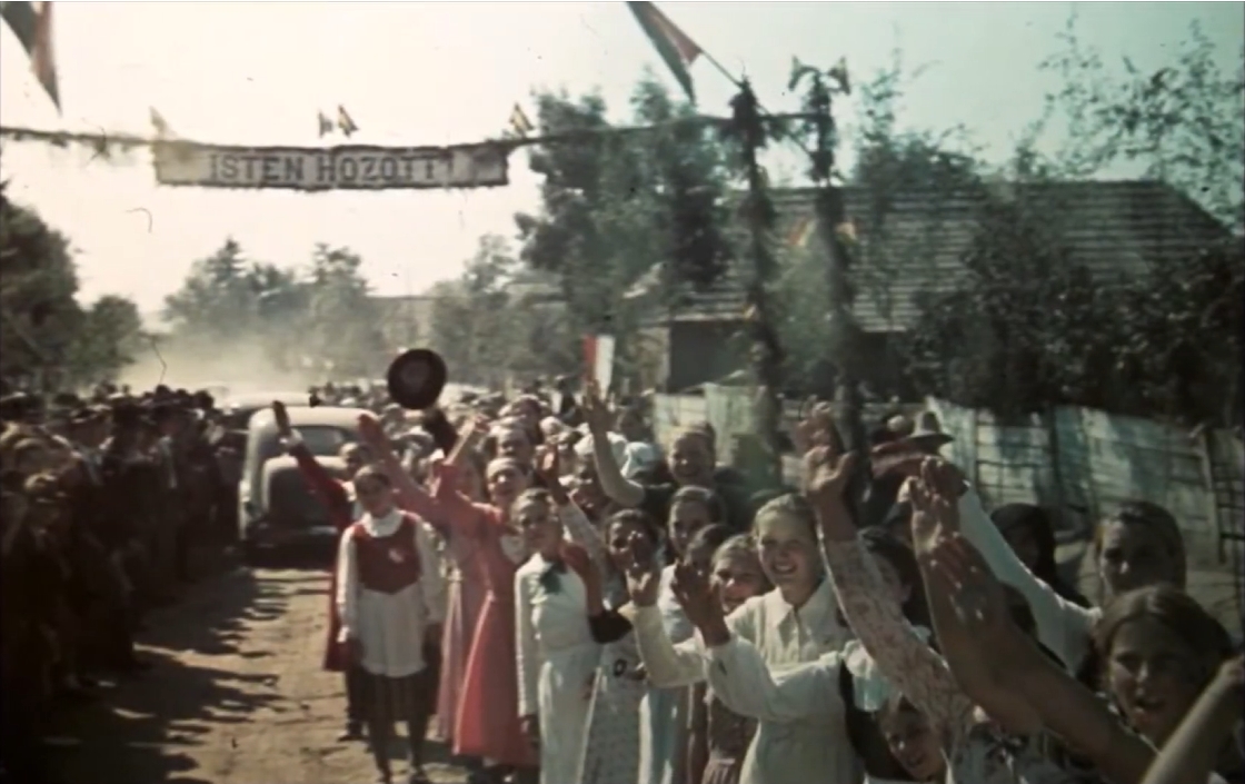 ABarta199511's tweet image. Like ha szerintetek a Benes-dekrétumokra újbóli felélesztésére válaszul az első Bécsi döntést meg kellene erősiteni vagy akár nemzeti ünnepnappá tenni itthon!

🇸🇰🇭🇺
#Hungary #Slovakia #hungarians #Benes #benesdecrees #Fico #Pellegrini #slovensko #Budapest #Bratislava #Smer #Orbán