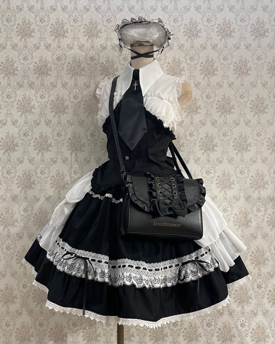 ✝️MARBLE✝️ おすすめアイテム 十字架モチーフネクタイ付きビスチェ