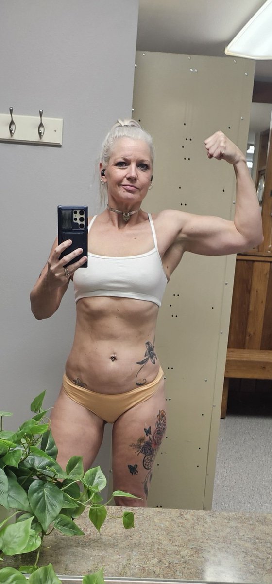 Countrymilf2's tweet photo. Progress over perfection. Every damn time. https://t.co/4LU0ReenQZ