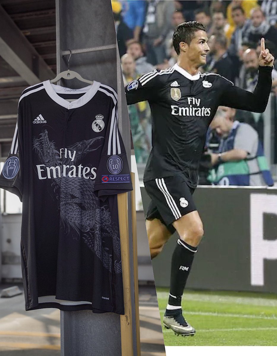 ユニフォーム紹介第38弾⚽️ レアルマドリード 14-15(3rd