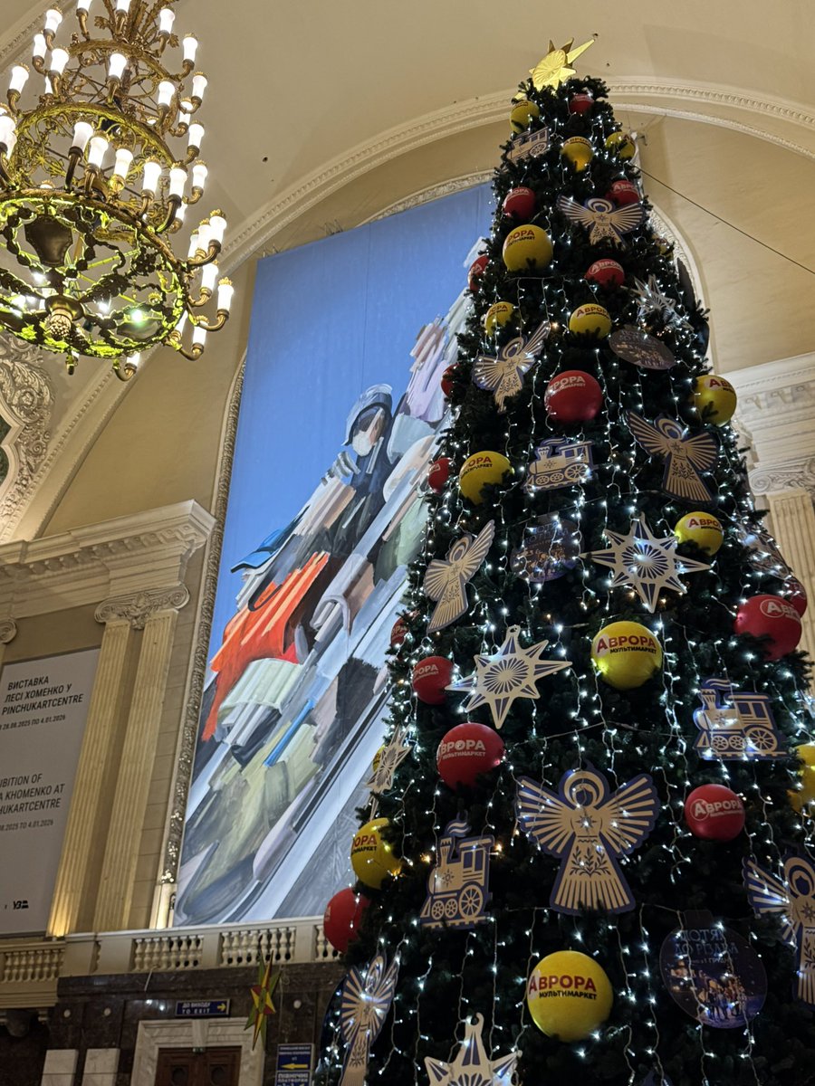 maxcocoabean's tweet image. Ранок з валізою 🧳