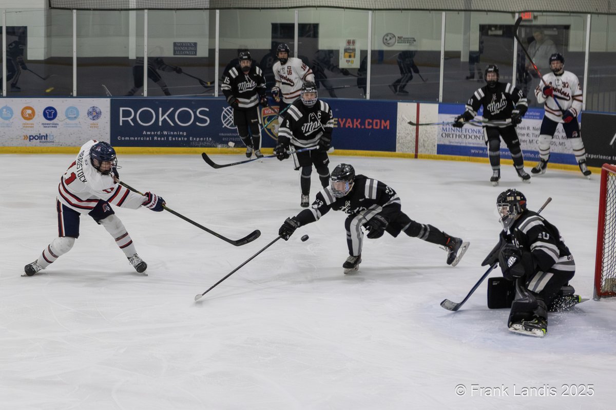 frank_landis's tweet image. Orono Boys’ Hockey Falls to Minneapolis in Close Match
The Orono Boys’ Hockey team faced off against Minneapolis in a highly anticipated rematch, following last season’s sectional championship where Orono emerged victorious with a 4-3 win. This time, however, Minneapolis managed…
