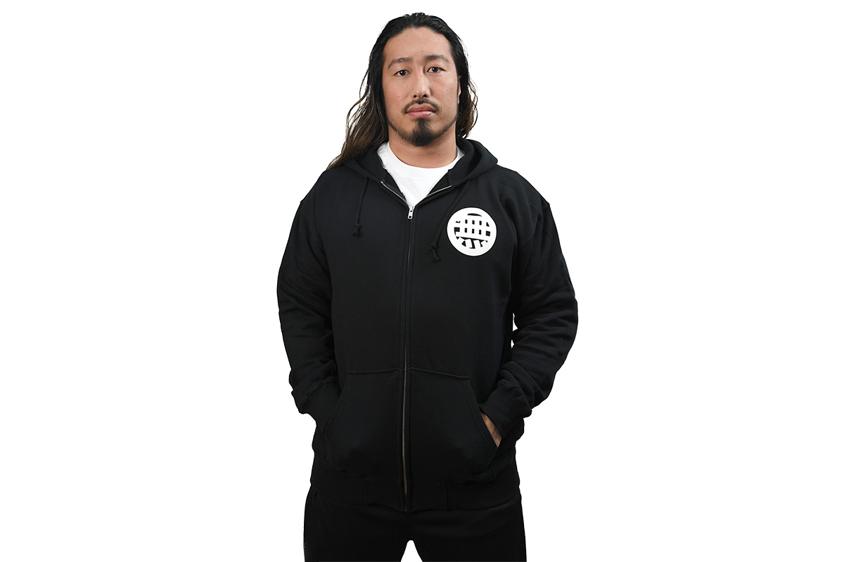 東京ドーム、IWGPダブル選手権試合に挑む！ 辻陽太選手の着用写真が