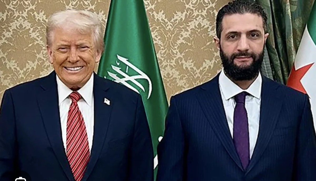 kurtmetzger's tweet image. Friendly reminder before another inevitable false flag “Isis terror attack.” This guy next to Trump is not only old school Al Qaeda, but a founding member of ISIS. He almost certainly was in Daniel Pearl beheading video. He was just at the White House.