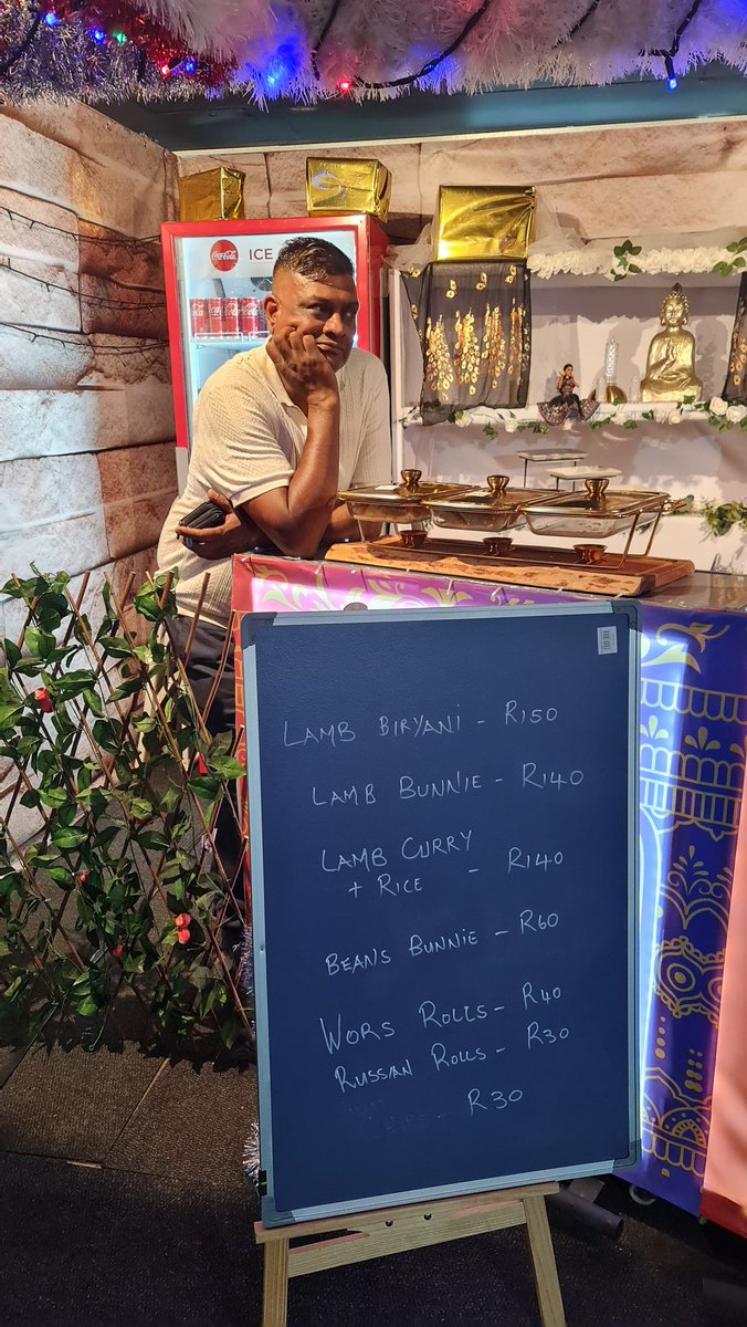 MphoSekat's tweet photo. Flavors of love, straight from mom's kitchen! 🍲 @Emperors_Palace until Dec 31st. Tickets @TicketProSA #MomsLoveOnAPlate #IndianDelights https://t.co/Oa0jL42bfF