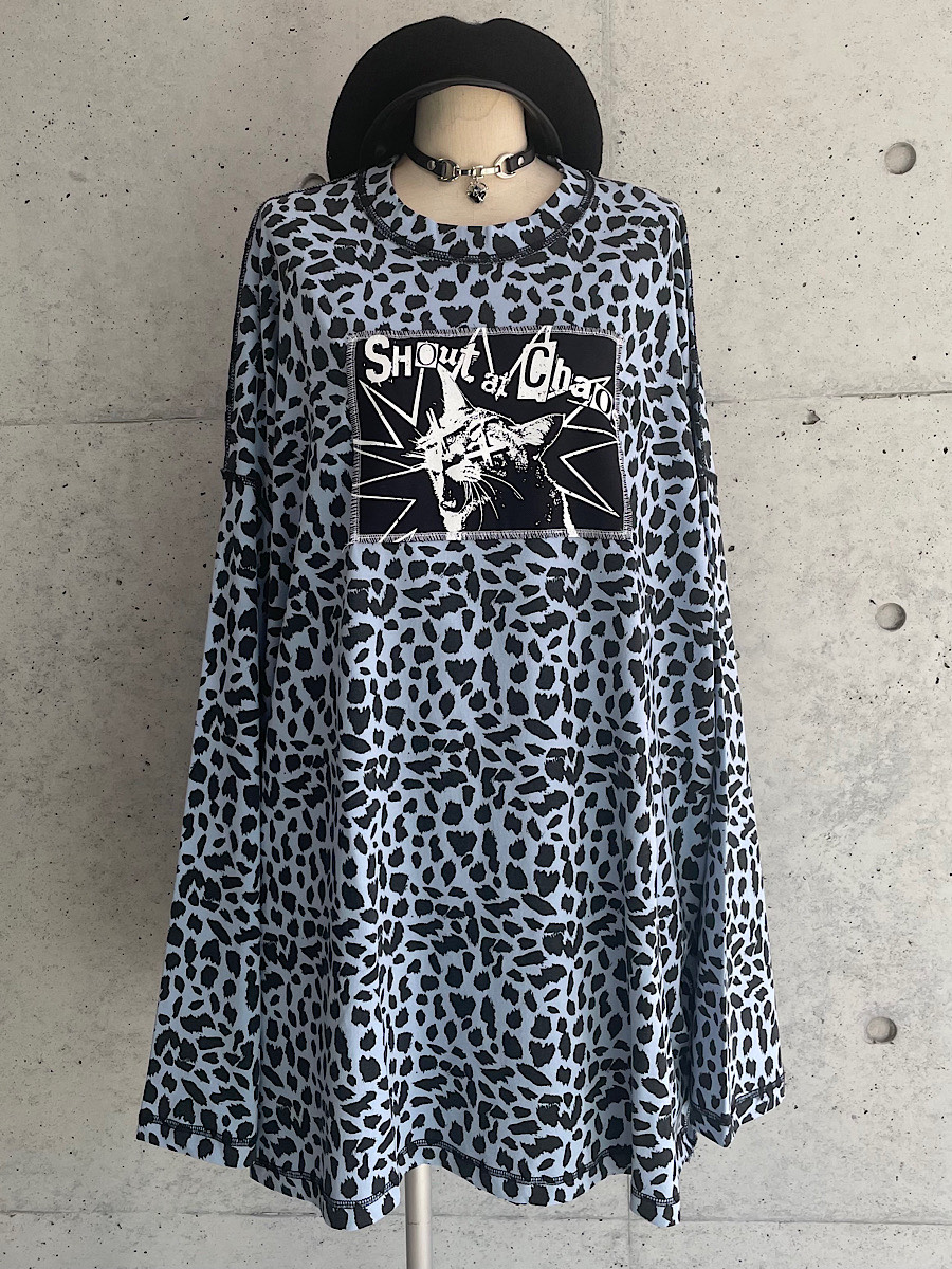 hellcatpunks's tweet image. 🎄NEW ITEM🎄
超ビッグサイズのヒョウ柄プルオーバー
ショートパンツと合わせてワンピっぽく着こなしても◎
ホワイトとブルーの2カラーです

★レオパードビッグプルオーバー
hellcatpunks.com/i/HCP-PO-0031