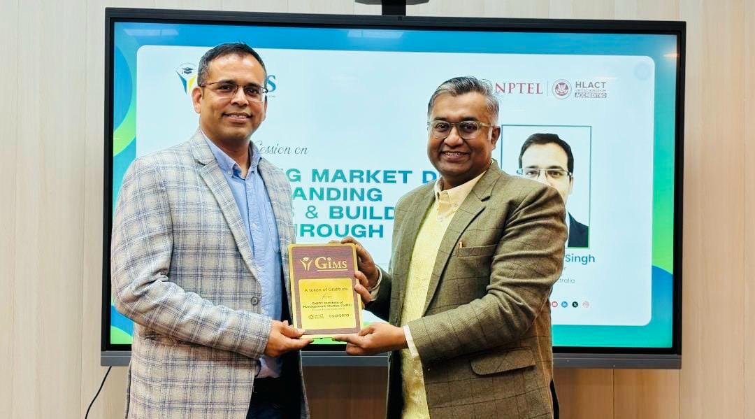 GNIOTCollege's tweet photo. GIMS hosted a global marketing expert session exploring how AI helps decode markets, build consumer trust, and drive data led strategies.
#AIinMarketing #ExpertSession #GIMS https://t.co/mcP0YkvFhh