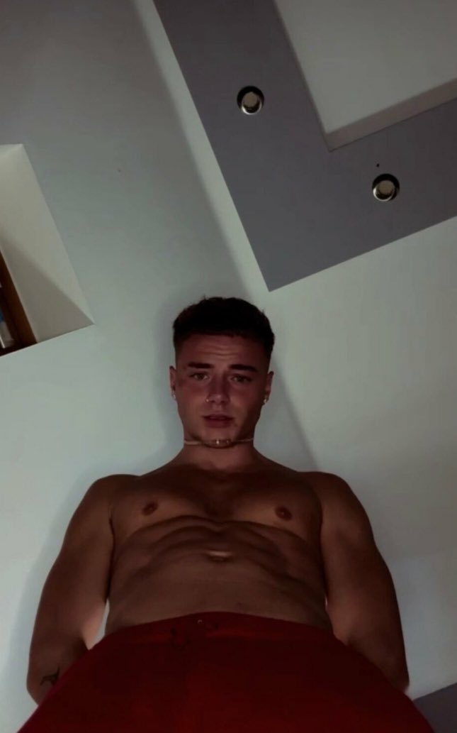 MasterRyan202's tweet image. Christmas Eve is for giving 🎄
Prove your devotion by paying because nothing says Christmas spirit like funding my comfort while you behave exactly as you should

PayPal Ryansnellings995@gmail.com
throne.com/mastercashgod

#cashmaster #cashslave #paypig #feet #malefeet #dirtysocks