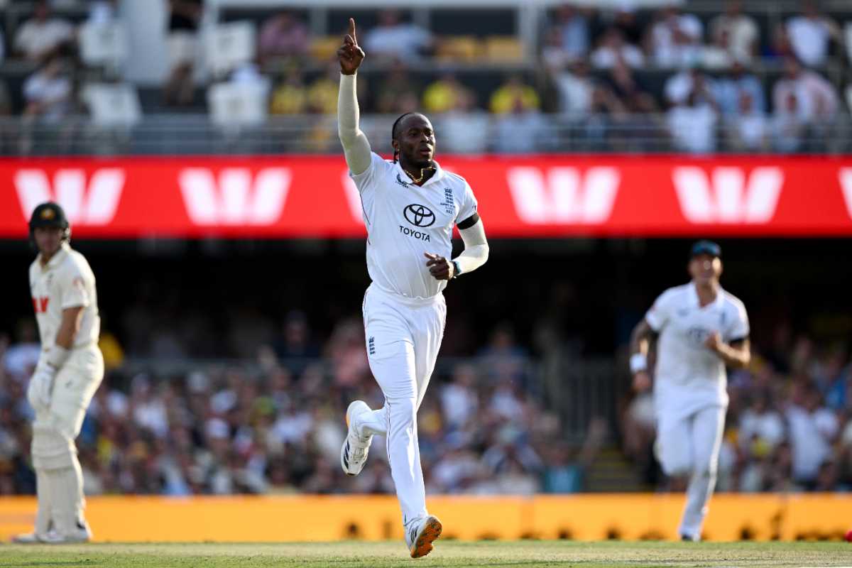 CricCrazyJohns's tweet photo. 🚨 JOFRA ARCHER RULED OUT OF THE ASHES DUE TO AN INJURY ❌ https://t.co/WizkEzg7Jv