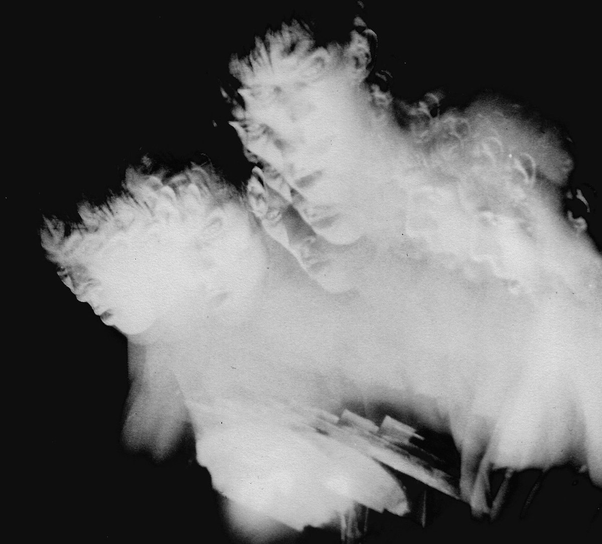 bab0oshk44's tweet image. Peter Murphy dancing with a strobe light at the Locarno, Birmingham, 1981.