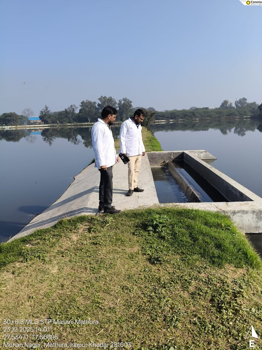 uppcbofficial's tweet photo. 23 दिसम्बर 2025 को क्षेत्रीय कार्यालय, उत्तर प्रदेश प्रदूषण नियंत्रण बोर्ड, मथुरा की टीम द्वारा मसानी, मथुरा स्थित 30 MLD एवं 6.8 MLD क्षमता वाले एस.टी.पी. का निरीक्षण किया गया।
.
.
.
#sewagetreatmentplant #uppcb #CleanUPGreenUP https://t.co/qDdWMWtCC6