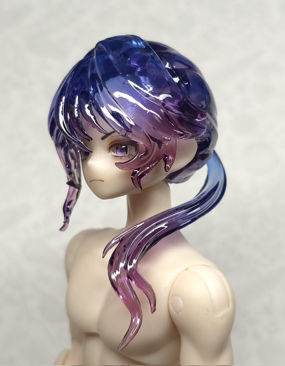 アメジストみたいな宝石のようにキラキラになりました クリアパーツも