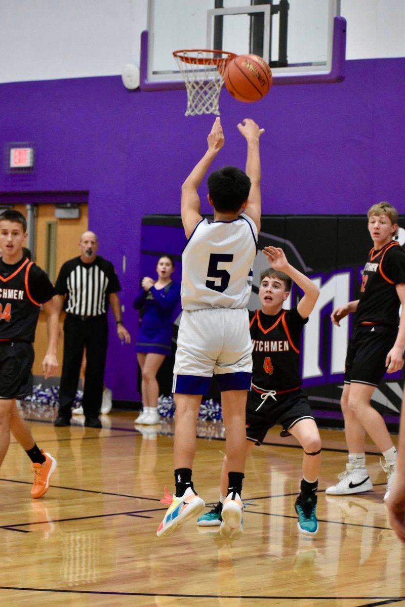 TeamLiwap's tweet image. Solid 1st half of season… primed for a huge 2nd half!!! 🏀