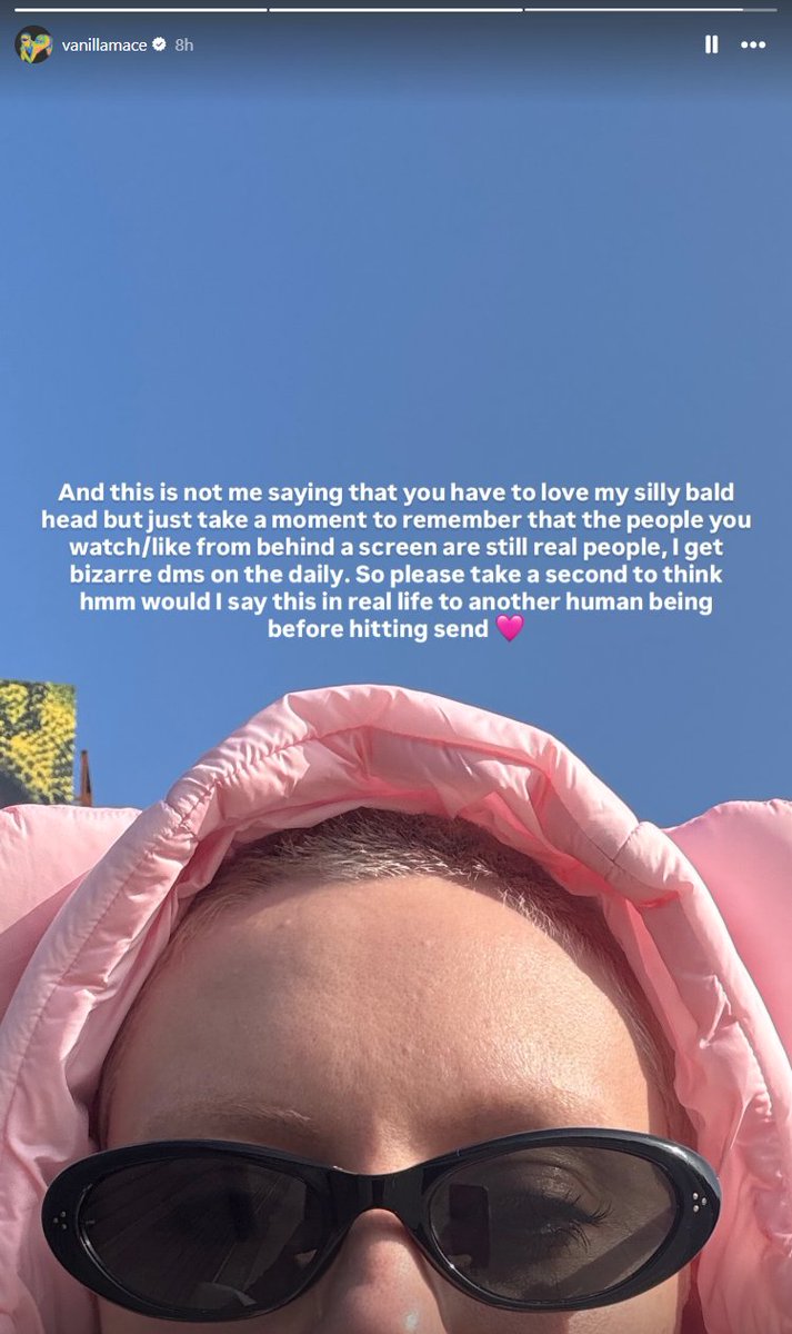 Leigha_Sapienti's tweet photo. Twitch Streamer Vanillamace is receiving flak for calling out one of her Instagram followers for saying, 

"mama, I love u so much, but this hair makes you look so fucking crazy." 

Vanillamace makes an Instagram story about it, and then 

Vanillamace proceeds to address the follower's comment on the stream multiple times while reading their full DMs on instagram.