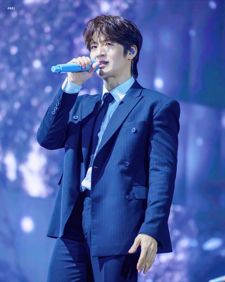 251220 god concert < ICONIC BOX > 

너무 눈이부셔요

#손호영 #god #지오디