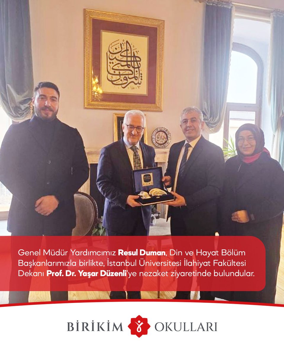 》İstanbul Üniversitesi İlahiyat Fakültesi Dekanı Ziyareti 

Genel Müdür Yardımcımız Resul Duman, Din ve Hayat Bölüm Başkanlarımızla birlikte, İstanbul Üniversitesi İlahiyat Fakültesi Dekanı Prof. Dr. Yaşar Düzenli'ye Nezaket ziyaretinde bulundular.