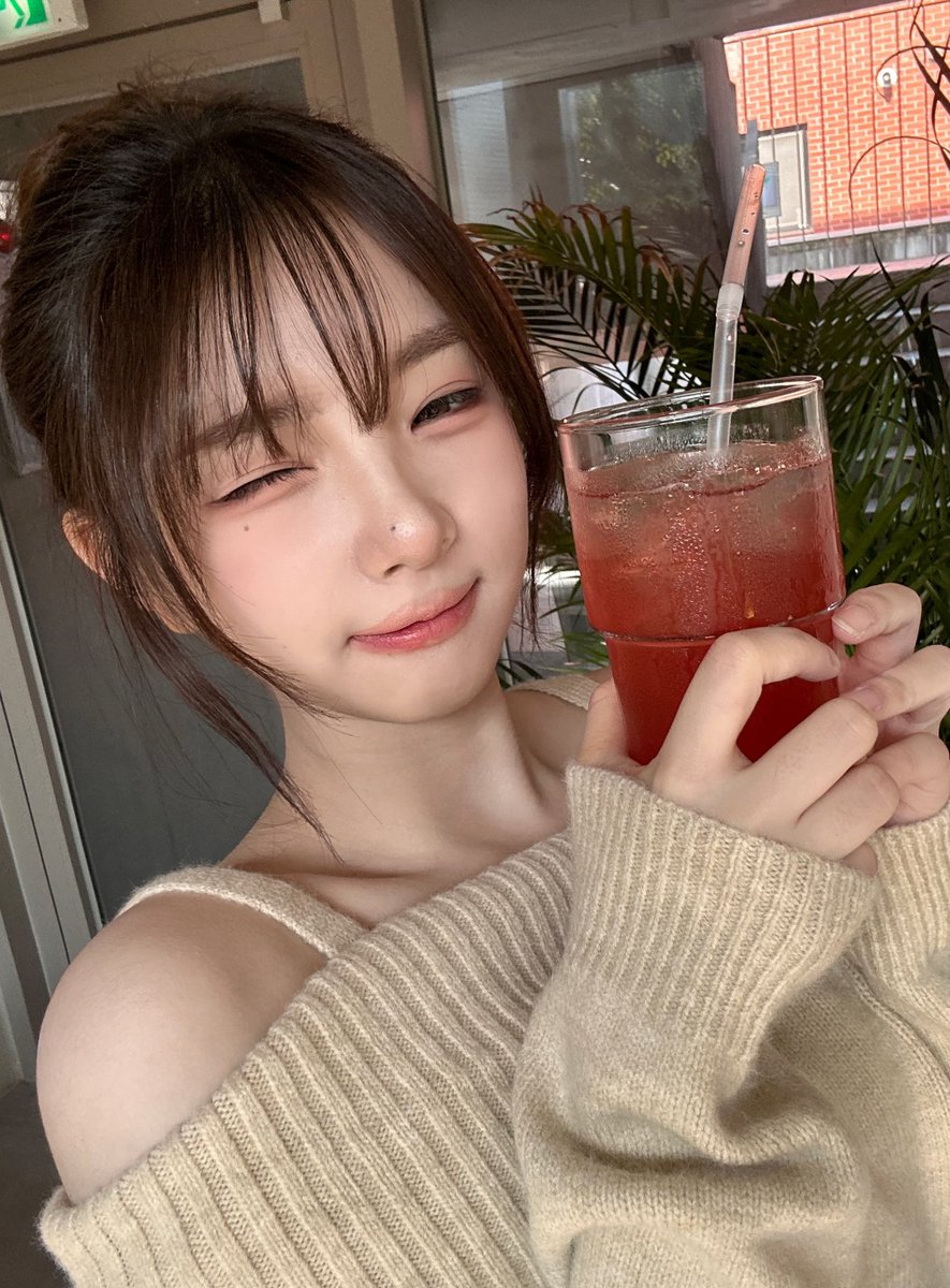 triplescosmos's tweet image. To love someone is to identify with them.
-Aristotle-

#tripleS #트리플에스 #トリプルS
#トリプルエス #トエス
#HaYeon #하연 #ハヨン