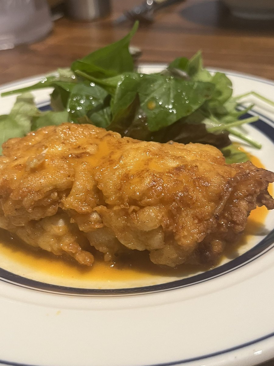 12/24（火）・25（水）・26（木）
お席に少し余裕があります。
ご都合合えばぜひ。
 当日はお電話03-4400-4932       
翌日以降はこちら 予約リンクtablecheck.com/ja/shops/kitch…