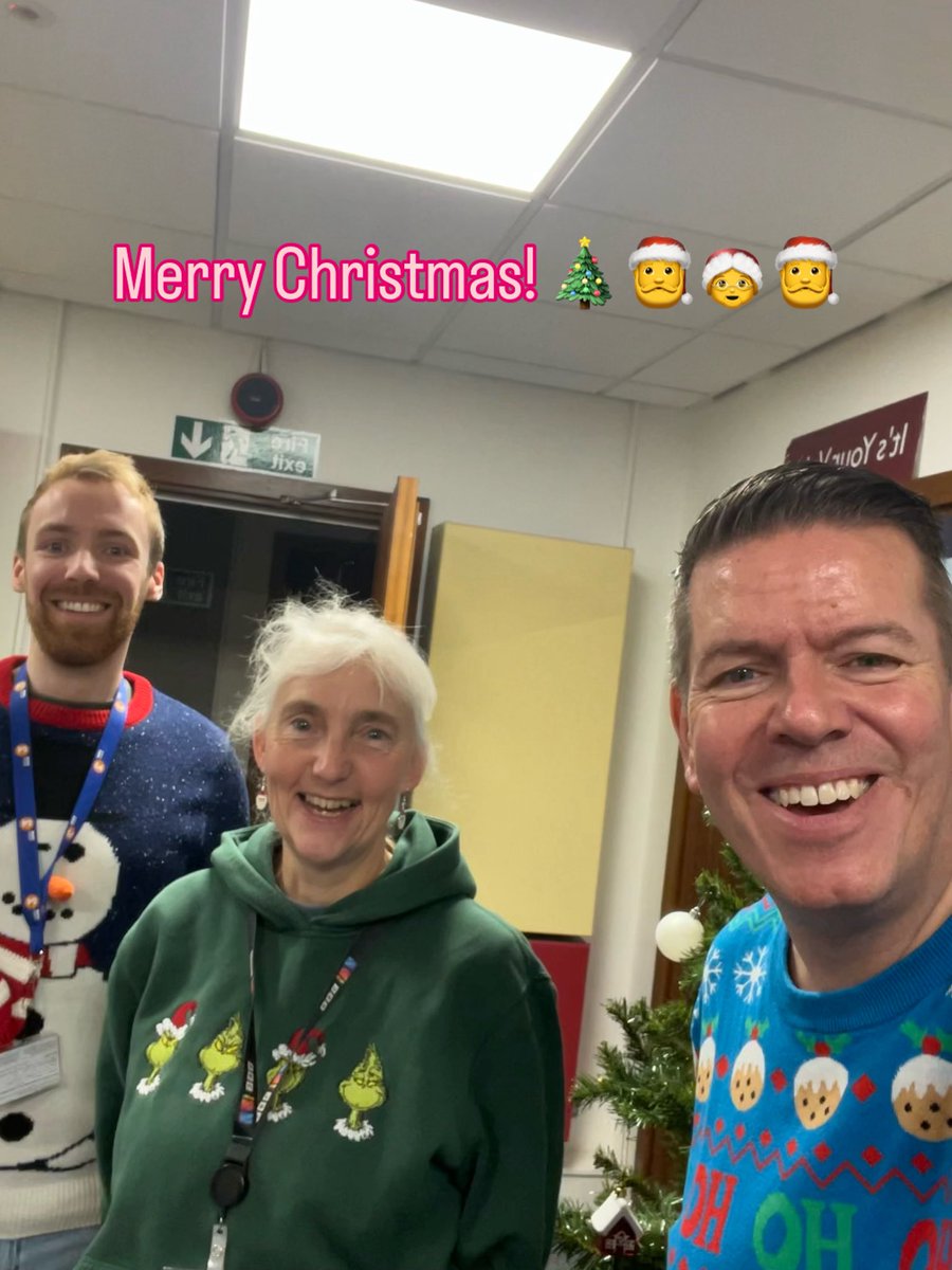 Christmas Eve = Christmas jumpers! 🎄
Join me, with producers Sam &amp; Sophia until 10am <a href="/BBCSurrey/">BBC Surrey</a>.🎅🧑‍🎄🎅