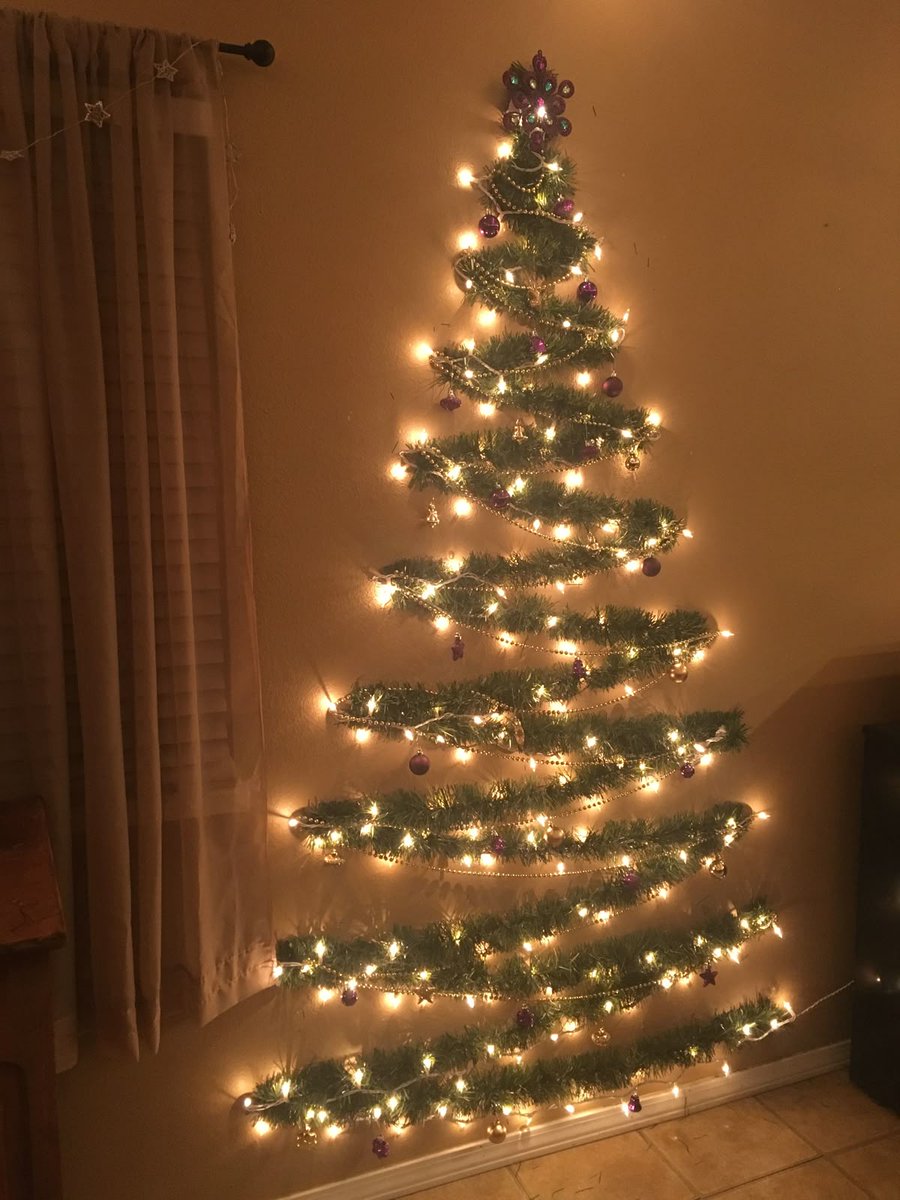 ambujelita's tweet image. ️️  ️️
Malam natal yang hangat,
Keluarga Wibisono
️️  ️️