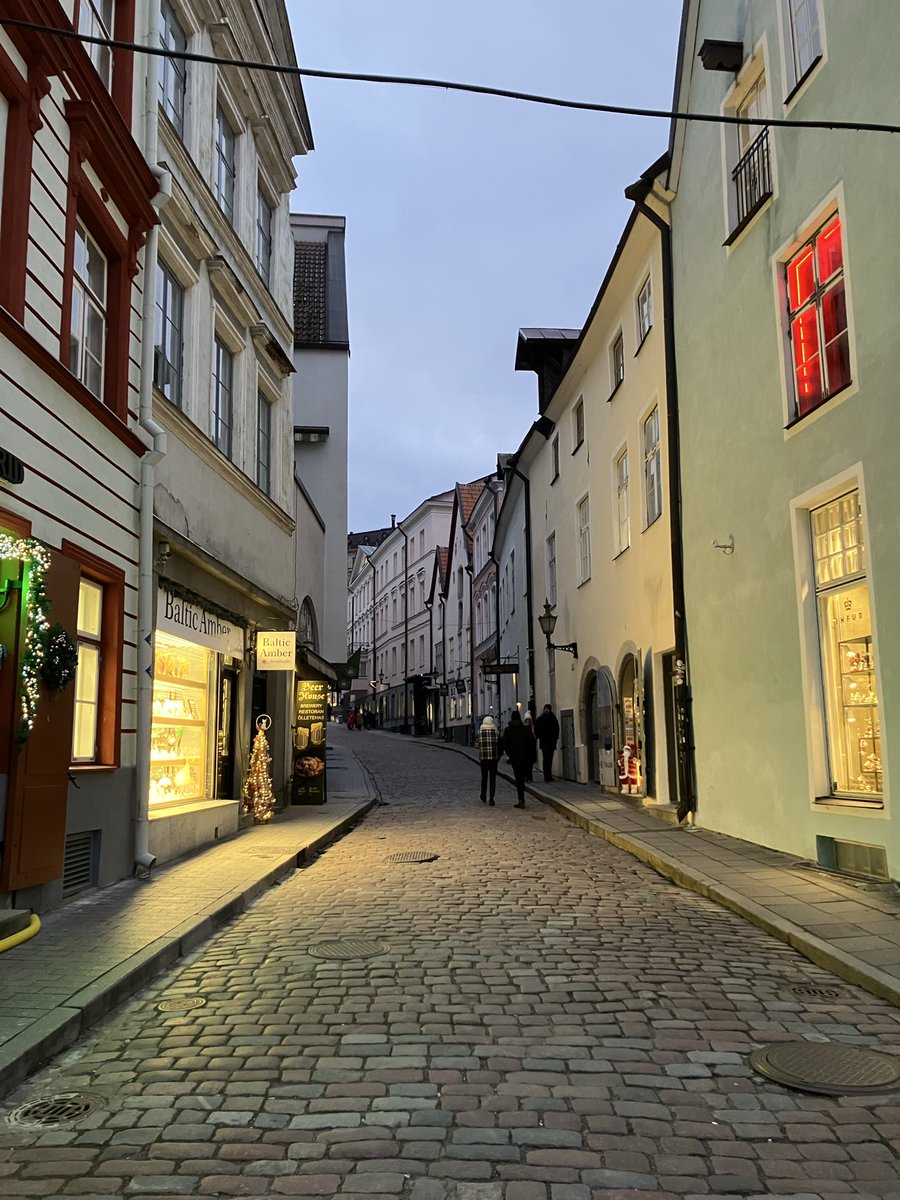 SImeson's tweet photo. Christmas in Tallinn, Estonia with the family.  Breathtaking place.  Old Town described as the most intact 13th century city in Northern Europe. New Tallinn, bright and modern. Add the Baltic Sea too.  And a wonderful Christmas market. Perfect. 👌 https://t.co/P60r9qhBu9