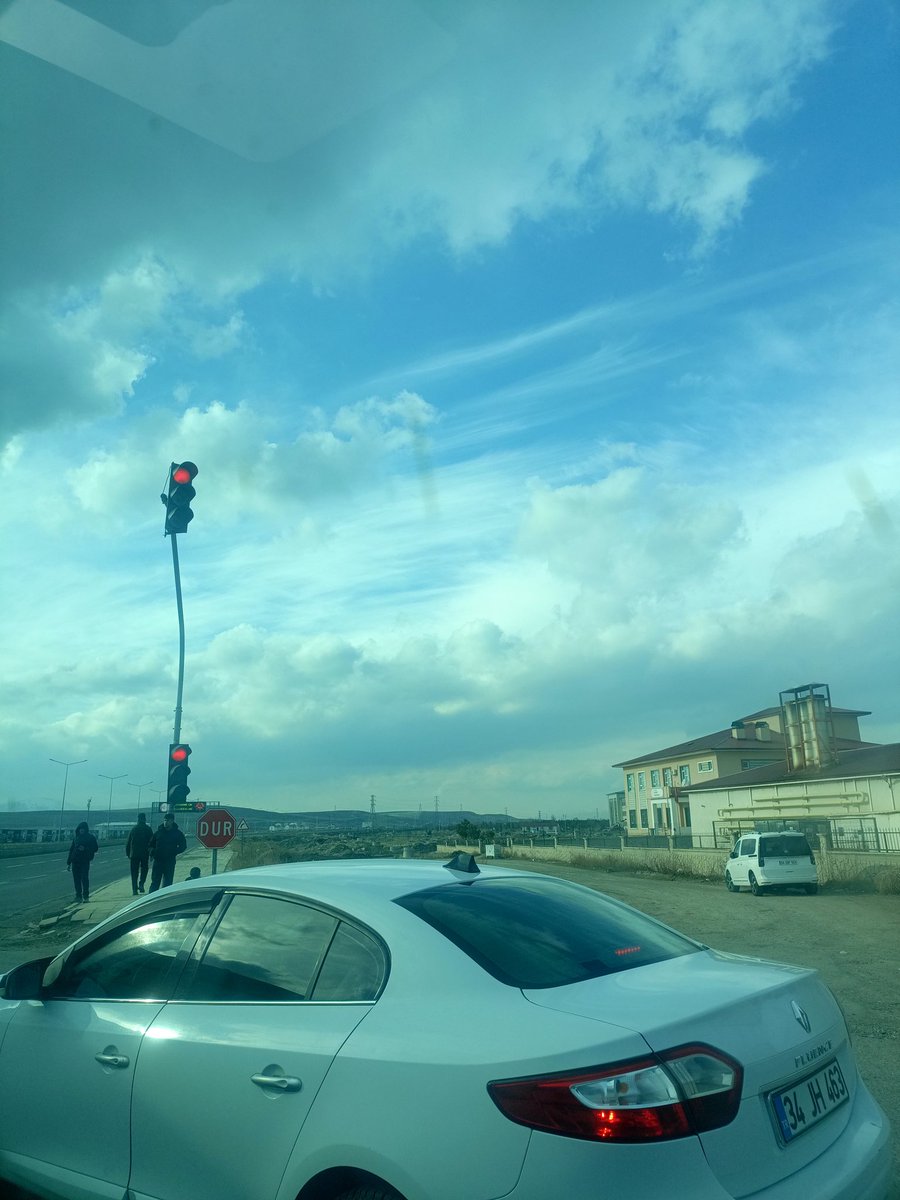 Muhsine131's tweet photo. Allah'ım kış olan gönlüme yazı getirt.... https://t.co/mcFkYjb0xj