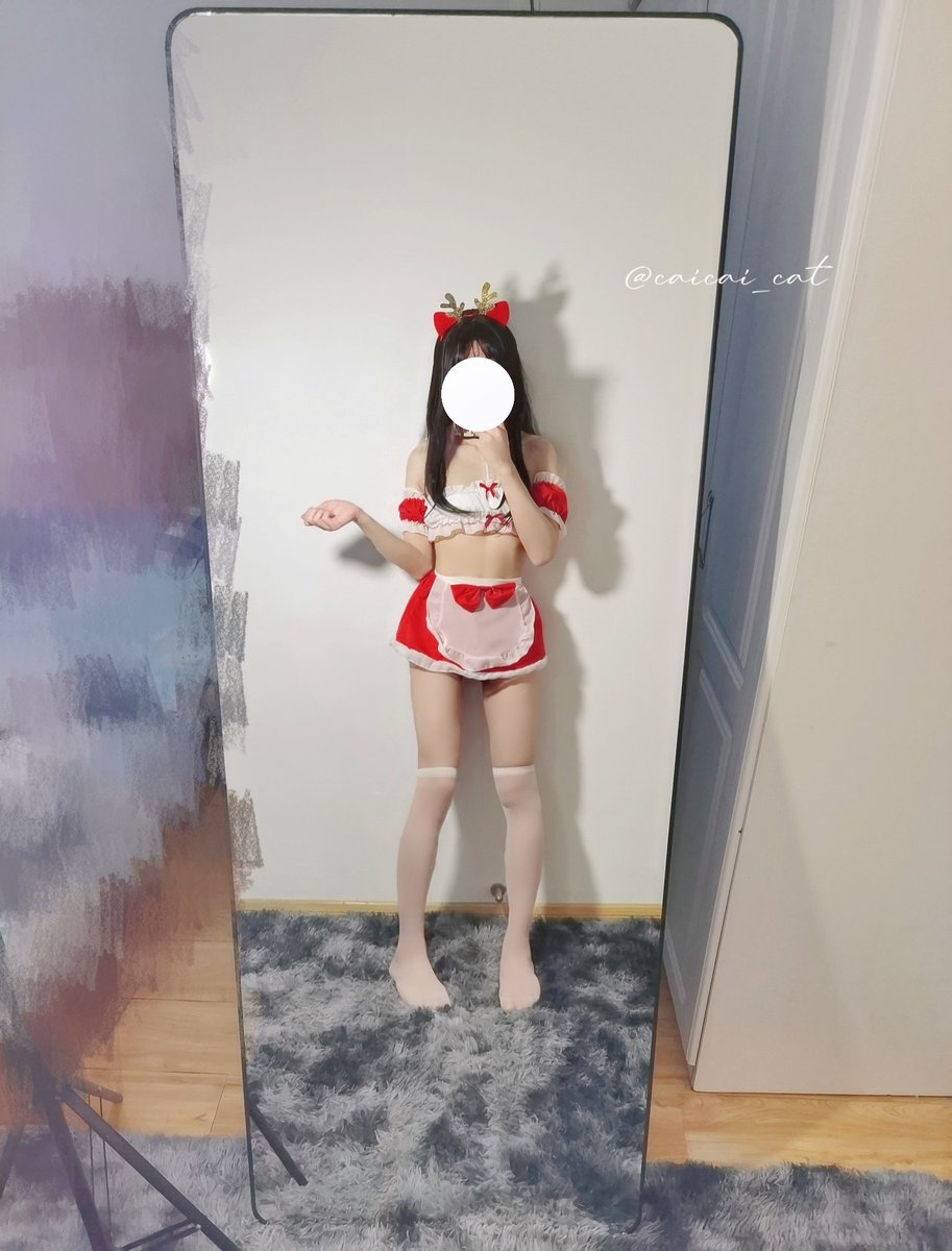 菜菜要早睡 tweet media