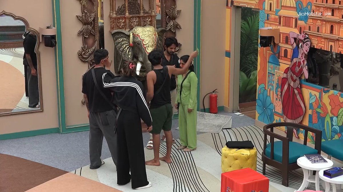 dhruva75_'s tweet image. Gilli🥹 Idake ista agodu neenu
What an understanding friend he is🧿

#BBK12