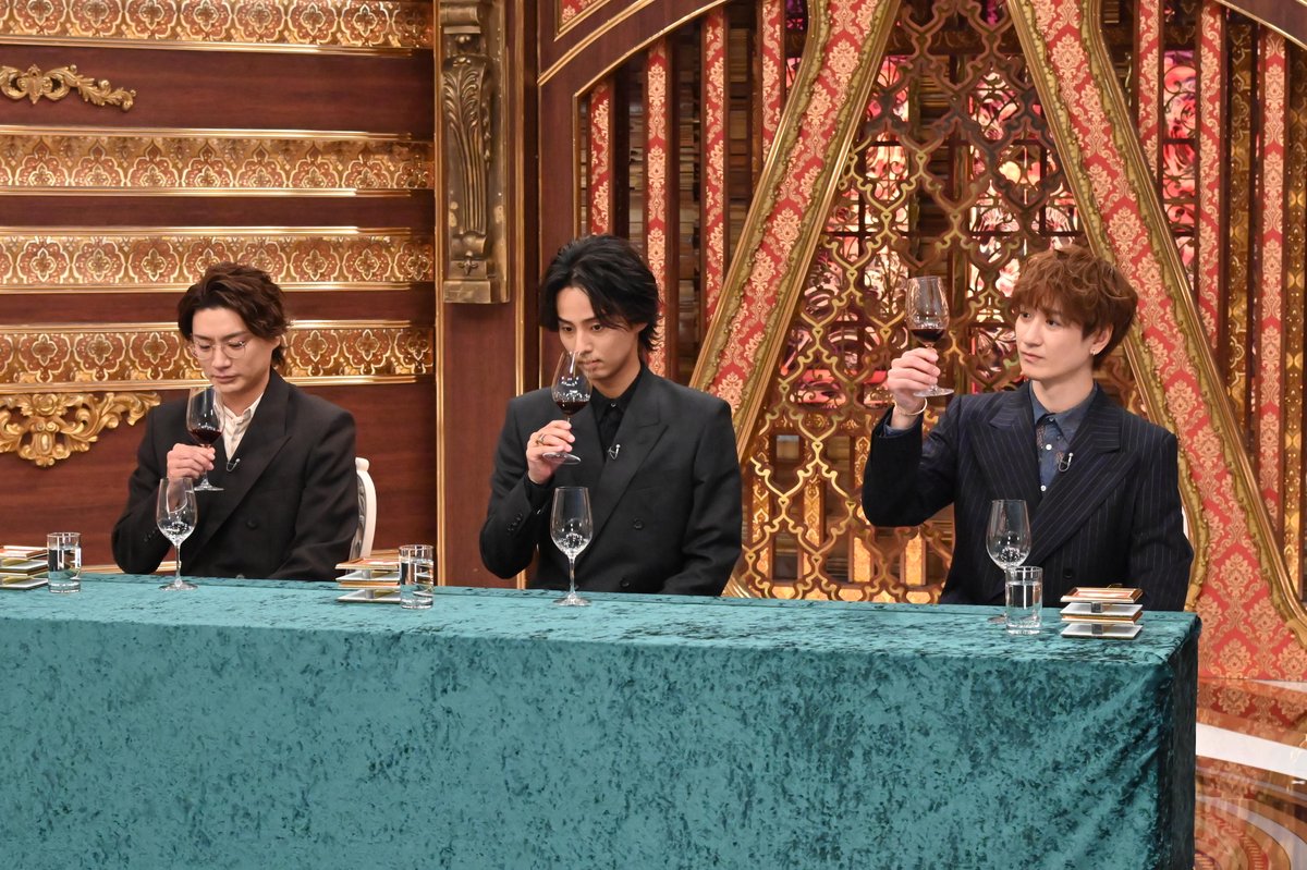 kakuzukecheck's tweet photo. デビュー15周年を迎えるキスマイ✨
難しいチェックもチームワークで乗り越えられるはず！

2026年1月1日(木・祝)午後5時～ #格付けチェック
#KisMyFt2 https://t.co/pC3g0CwCJ1